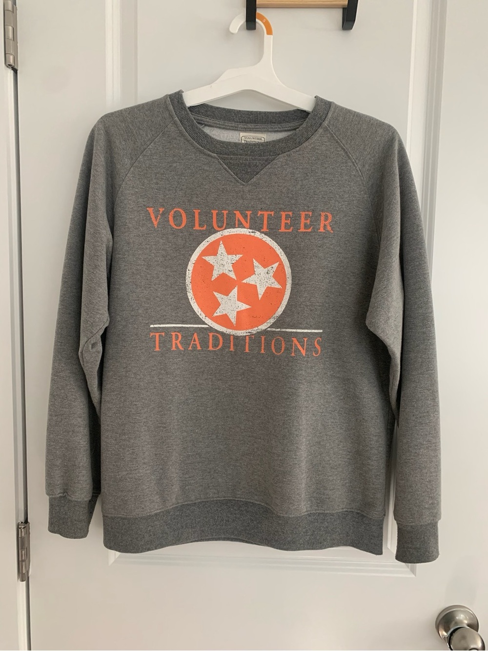 Volunteer Traditions Tennessee Tri-Star Gray Crewneck Sweatshirt Size Small